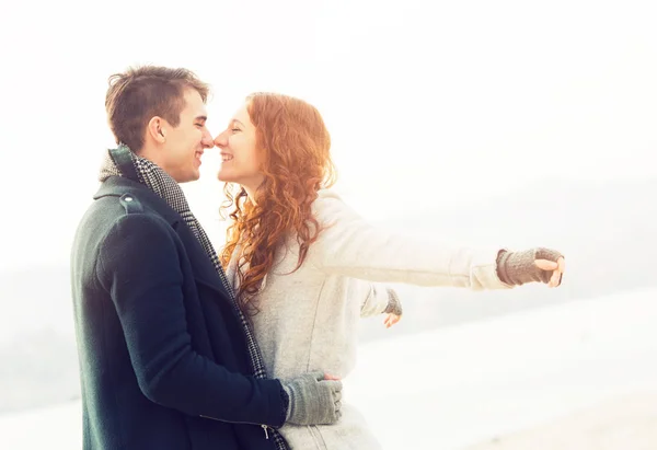 Cute Young Couple Love Outdoors — Stock Photo, Image