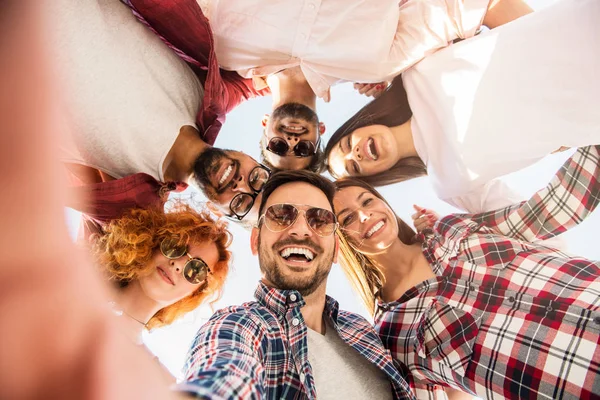 Group Young People Standing Circle Outdoors Making Selfie — Stock Photo, Image