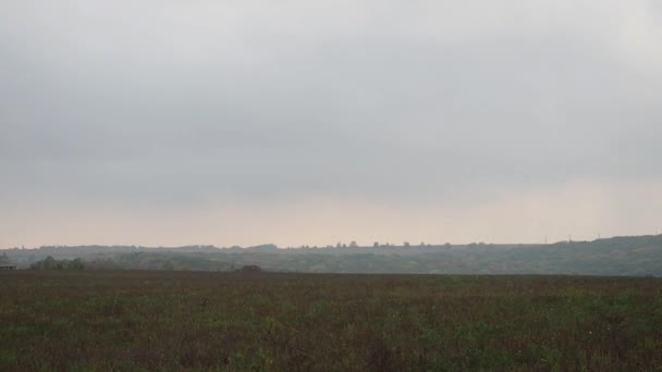 Das panorama der ländlichen landschaft — Stockvideo