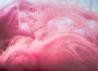 Soyut arka plan renkli. Pembe duman, su, evrenin şekillerinin mürekkeple. Soyut hareket, çok renkli boya akışının donmuş. Yumuşak odak, bulanık zemin ile yatay fotoğraf