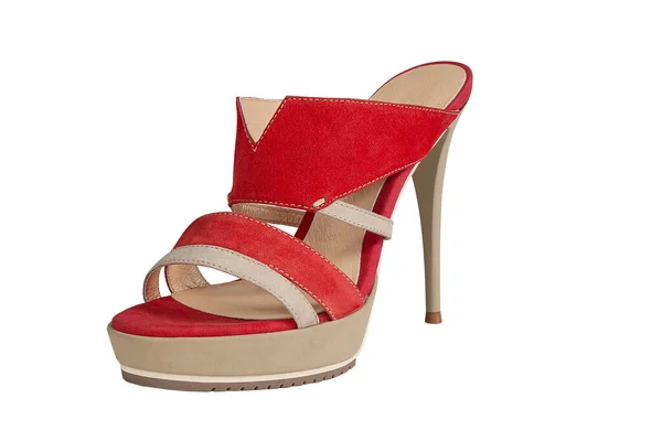 Güzel, yüksek topuklu, kırmızı ve bej ayakkabılar.