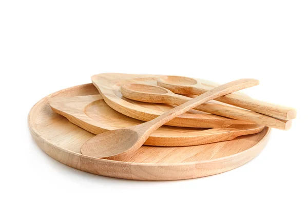 Set piring kayu kosong dan sendok, pada latar belakang putih — Stok Foto