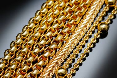 Grup birçok tasarım altın Kolyeler