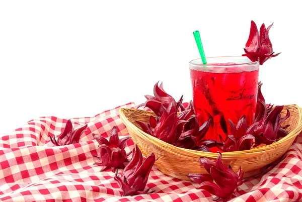 Rosela ou suco de hibisco com rosela fresca, uma bebida para o bem h — Fotografia de Stock