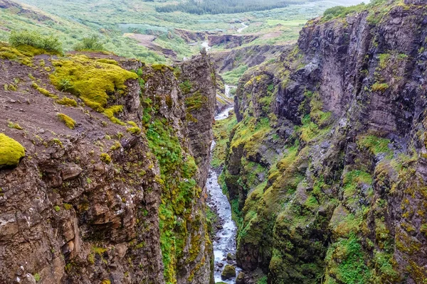 Botnsa river among rocks in Iceland — Stock Photo, Image