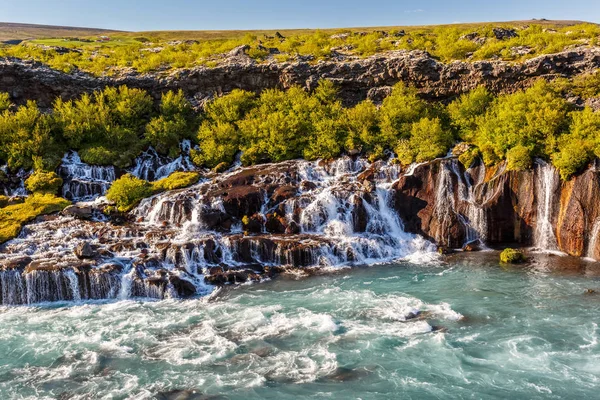 Hraunfossar Wasserfall in Island — Stockfoto