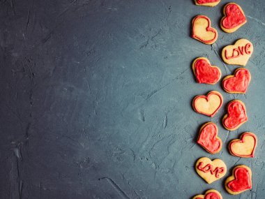 Taze ve güzel kokulu bisküvi sevenler için sır ile.