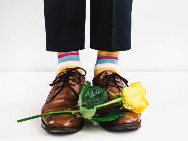 Alyans ve komik çorap