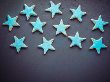 Yıldız şeklinde şenlikli tanımlama bilgileri