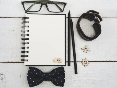 Boş Not Defteri sayfası için kendi isteklerine