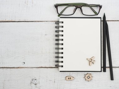 Boş Not Defteri sayfası için kendi isteklerine