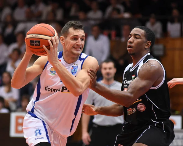 Kaposvar - Pecsi VSK basketball game — Stock Photo, Image