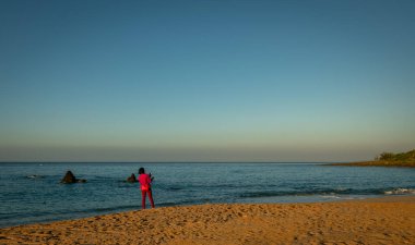 Kenting 'de sabah. Tayvan 'ın güney sahillerindeki en iyi plajlar. Popüler bir turizm merkezi. Tayvan Mart 2019