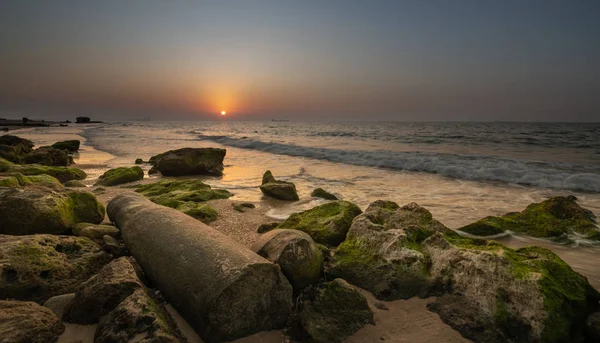 Pobřeží Středozemního Moře Při Západu Slunce Izrael Střední Východ — Stock fotografie