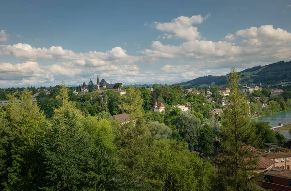 Historische Altstadt Ziegeldächer Brücken Über Die Aare Der Schweiz Juli — Stockfoto