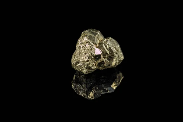 Oro brillante e sfondo nero — Foto Stock