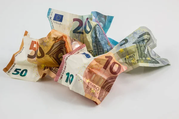 Euro banknot ve beyaz arka plan