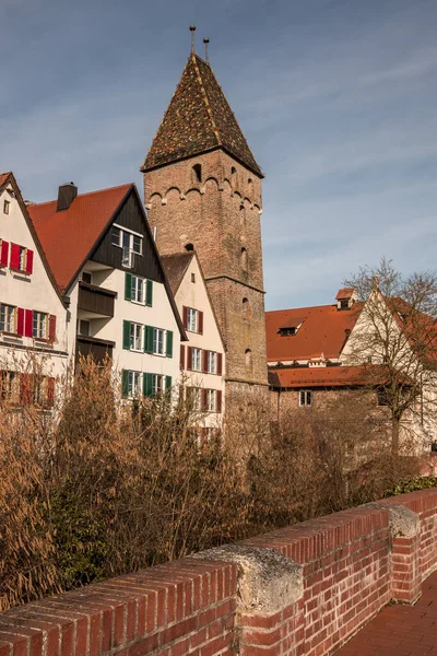 Alte Historische Gebäude Der Altstadt Der Nähe Des Flusses — Stockfoto