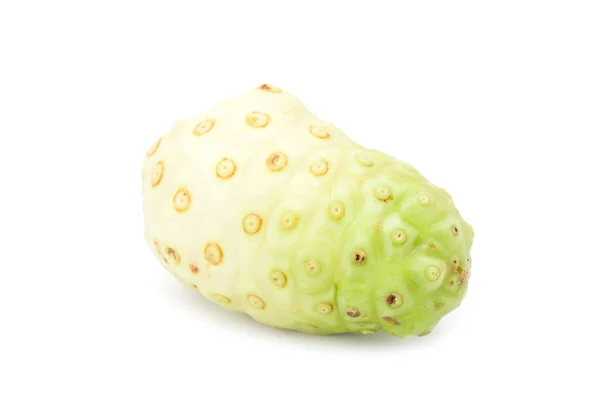 Noni-Frucht isoliert — Stockfoto