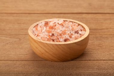 pembe Himalaya tuzu