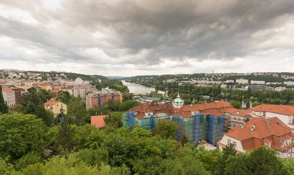 Pohled na město Praha od pevnosti Vyšehrad, Praha, Česká republika, — Stock fotografie