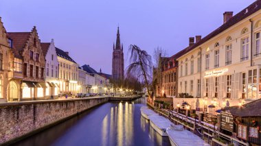 Meryem Kilisesi Bruges, Belçika, olmak üzere tarihleri