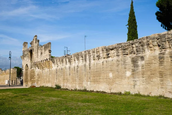 Kamienna Ściana Avignon Rano Jesienny Dzień Turystyka Prowansalska — Zdjęcie stockowe