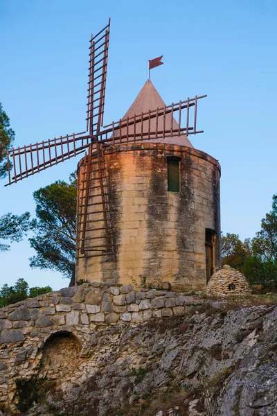 Provence France October 1019 Windmill Stone Hill Golden Hour Rural — Stock Photo, Image