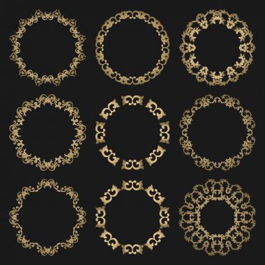 Yuvarlak Ajur siyah arka plan üzerine altın çerçeve ayarla.