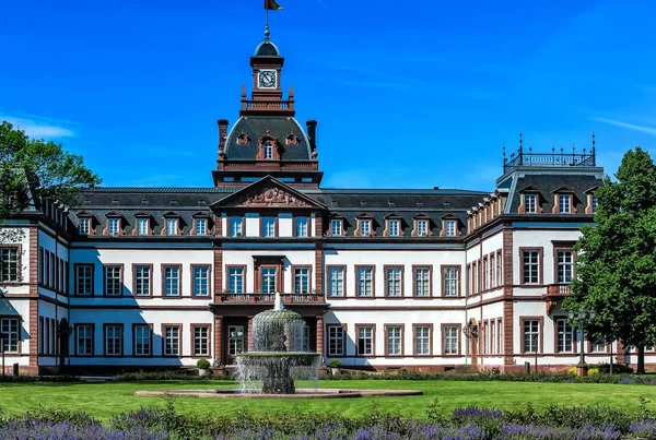 Wspaniały barokowy zamek Phillipsruhe w Hanau, w pobliżu Frankfurt am Main, Niemcy — Zdjęcie stockowe