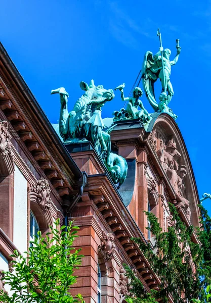 Het Naturmuseum Senckenberg in Frankfurt am Main, Duitsland — Stockfoto