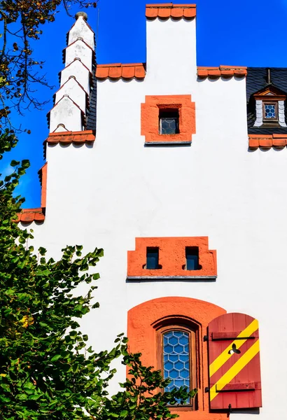 El Huttenschloss de la ciudad balneario Bad Soden Taunus, Alemania — Foto de Stock