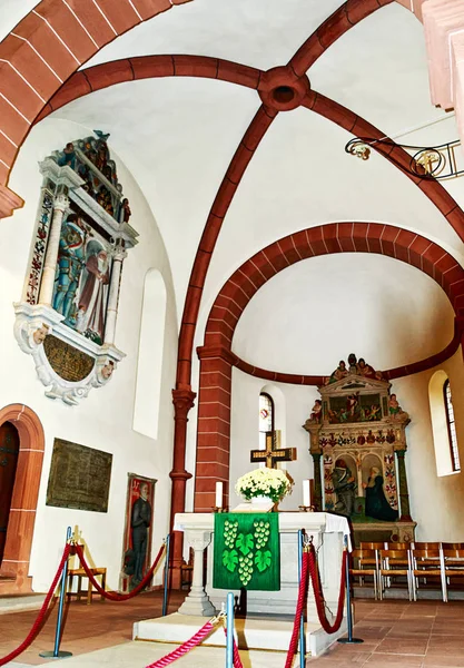 La Iglesia Evangélica de la Ciudad es el centro del casco antiguo histórico de la ciudad castillo de Schlitz en Vogelsberg Alemania. Fue consagrada en el año 812 a Santa Margarita . — Foto de Stock