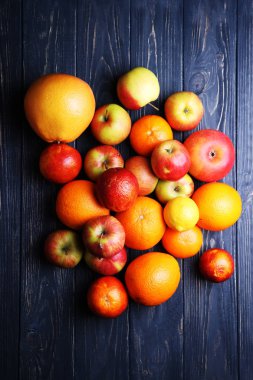 taze sulu sağlıklı meyve