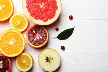 sulu taze iştah açıcı narenciye ve meyve
