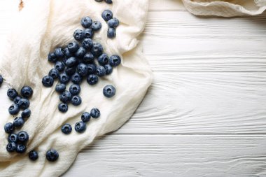 Yaban mersini arka plan. Olgun ve sulu taze yaban mersini ile metin için yer.