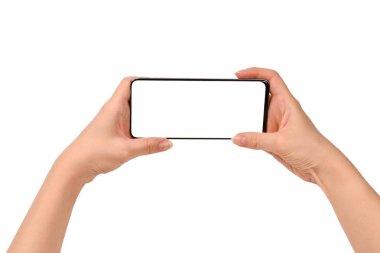 Beyaz arka planda izole kadın ellerde Akıllı telefon. Beyaz 