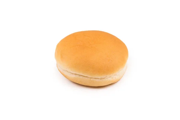 Pão de hambúrguer isolado sobre fundo branco. — Fotografia de Stock