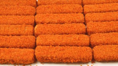 Beyaz arkaplanda balık çubuğu izole.