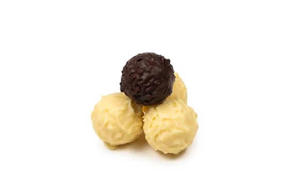 Chokladtryffel Isolerad Vit Bakgrund Ovanifrån — Stockfoto