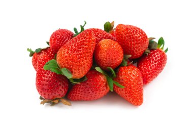 Çilekli. Taze böğürtlen makrosu. Beyazda izole edilmiş. 