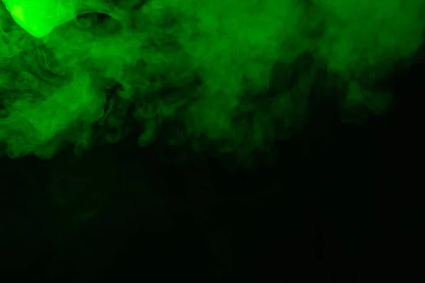 Grüner Dampf Auf Schwarzem Hintergrund Kopierraum — Stockfoto