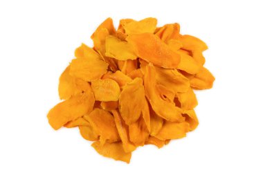 Tatlı mango dilimleri arka planda. Üst görünüm. 