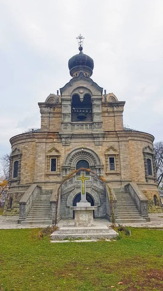 Iglesia ortodoxa de piedra — Foto de Stock