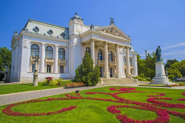 Great Theatre of Moldavia — Stock Photo, Image