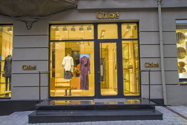 Chloe moda mağazası dış görünüşü
