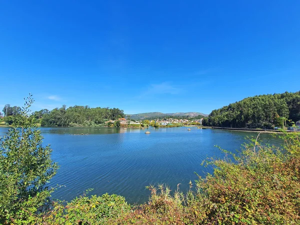 Letni Krajobraz Ujściu Rzeki Vigo Hiszpanii — Zdjęcie stockowe
