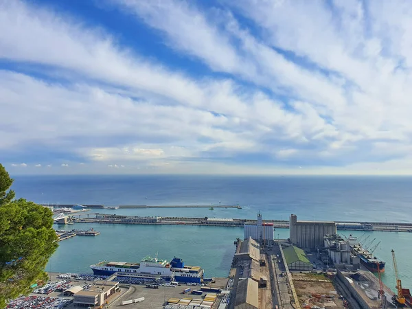 Vista Aérea Desde Colina Montjuic Sobre Puerto Industrial Barcelona Barcos — Foto de Stock