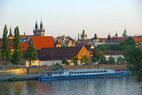 Praha Panorama Vltava Řeka Před Západem Slunce — Stock fotografie