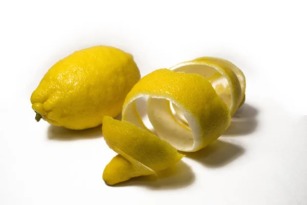 Peeling Citron Citron Torsion Sur Fond Blanc Gros Plan Limon — Photo